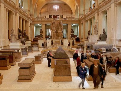 TOUR TO THE GREAT PYRAMIDS & THE EGYPTIAN MUSEUM
